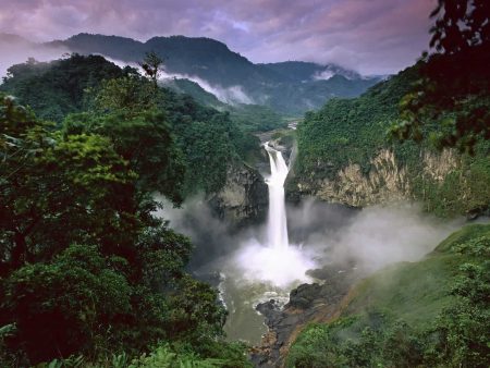 – 201008san rafael falls quijos river amazon ecuador