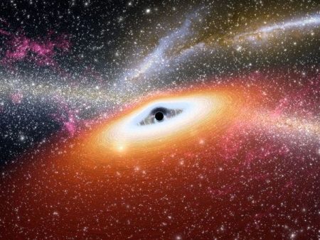 – 201110young black hole quasar 17130 600x450