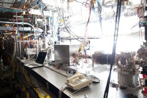 Experimental Particle Accelerator Boosts Electrons On A Wave – 20190318TEXALZU75H7QFPZTHV5YTR54EU