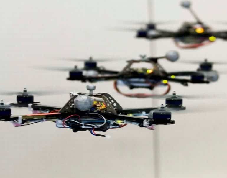 Flying bots 