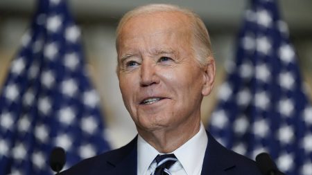 – 202402TOP Biden 020124 AP Andrew Harnik