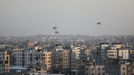 – 202403International Air dropped aid 030224 AP Mohammed Hajjar