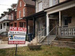 – 202403toronto home sales surge most in eight months as prices dip