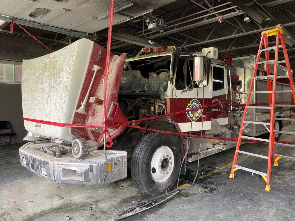 – 202404MER L FireTruckFire0419 02