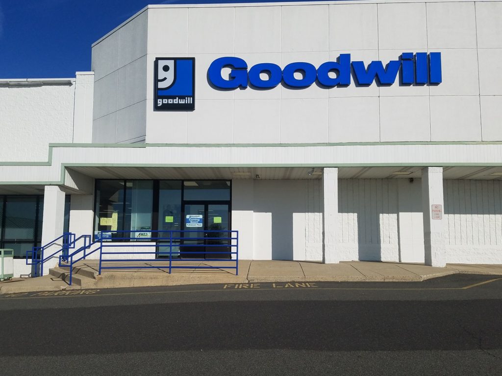 – 202404MER L GoodwillPottstown 0424