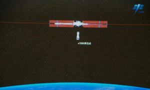 – 202404shenzhou18 docking Tiangong radial port 25april2024 CMSEO