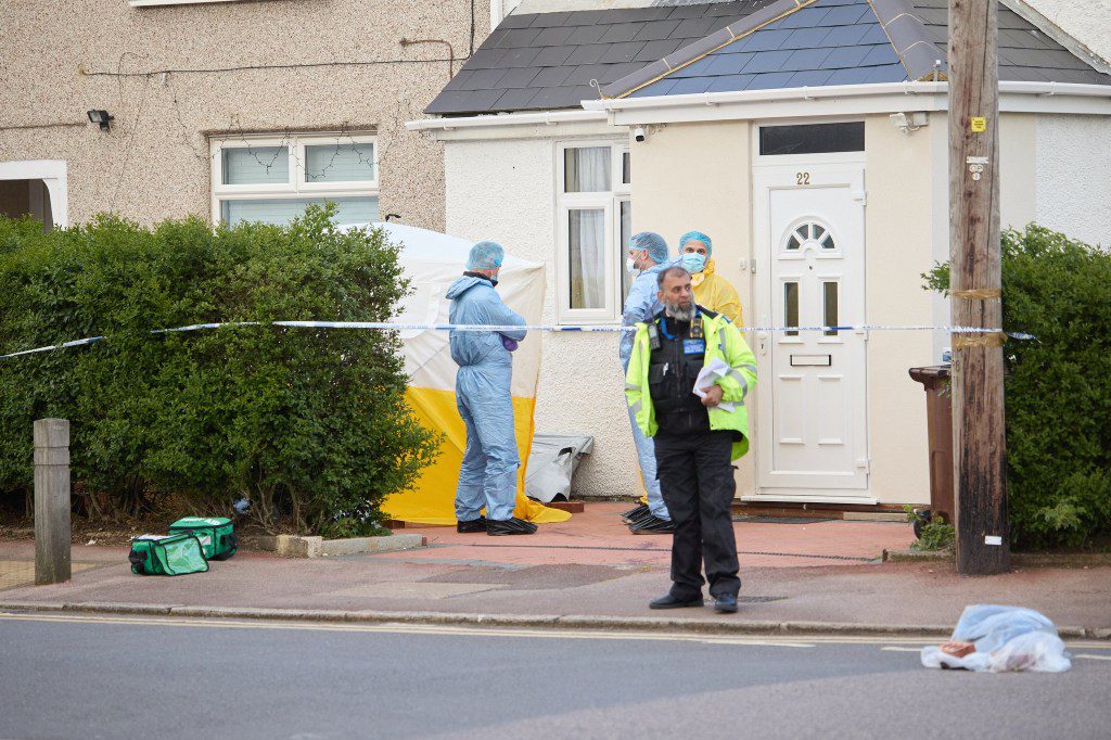 UNITED KINGDOM, LONDON, 20th April 2024 Murder Investigation in Dagenham Police and Forensics attend the scene of a murder in at 22 Flamstead Road, Dagenham, Essex. Officers attended at 1:30am and found a man suffering critical stab injuries. Despite the efforts of emergency services, the 23-year-old man died at the scene. ??2024 Tom Bowles +44 7956 938547