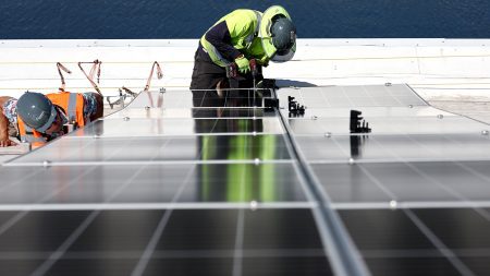 – 202308solar panel installation california 042123getty renewables